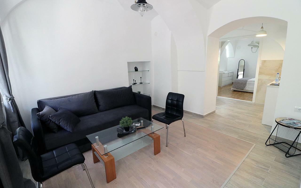 Apartman Tina Нови Сад Екстериор снимка